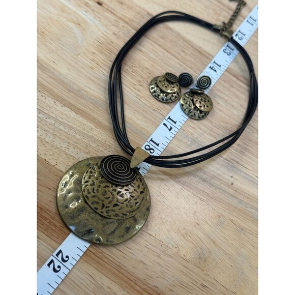 Vintage-Inspired Brass Pendant Necklace & Earrings Set With Black Spiral Design - Picture 9 of 12